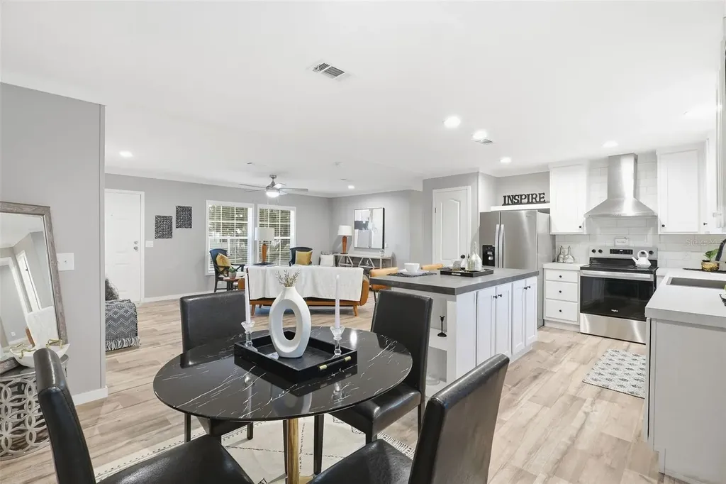 1913 Woodcrest Drive Ormond Beach FL 32174
