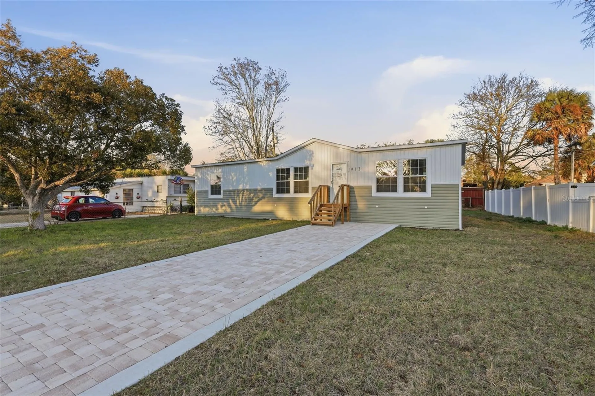 1913 Woodcrest Drive Ormond Beach FL 32174