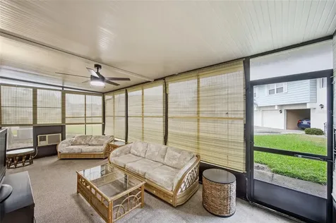 3244 38th Way S St Petersburg FL 33711