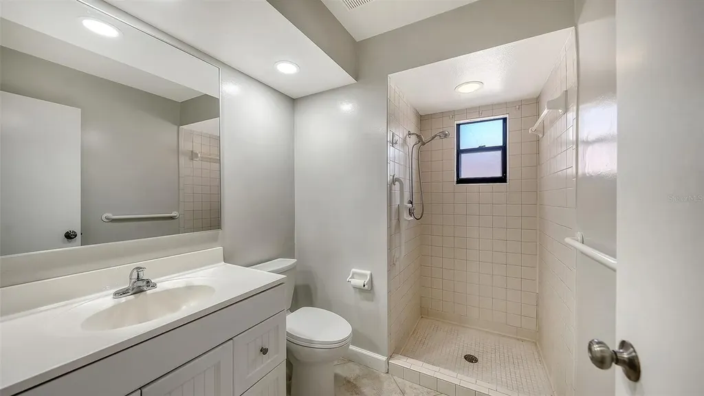 3711 Pinecone Court Sarasota FL 34238