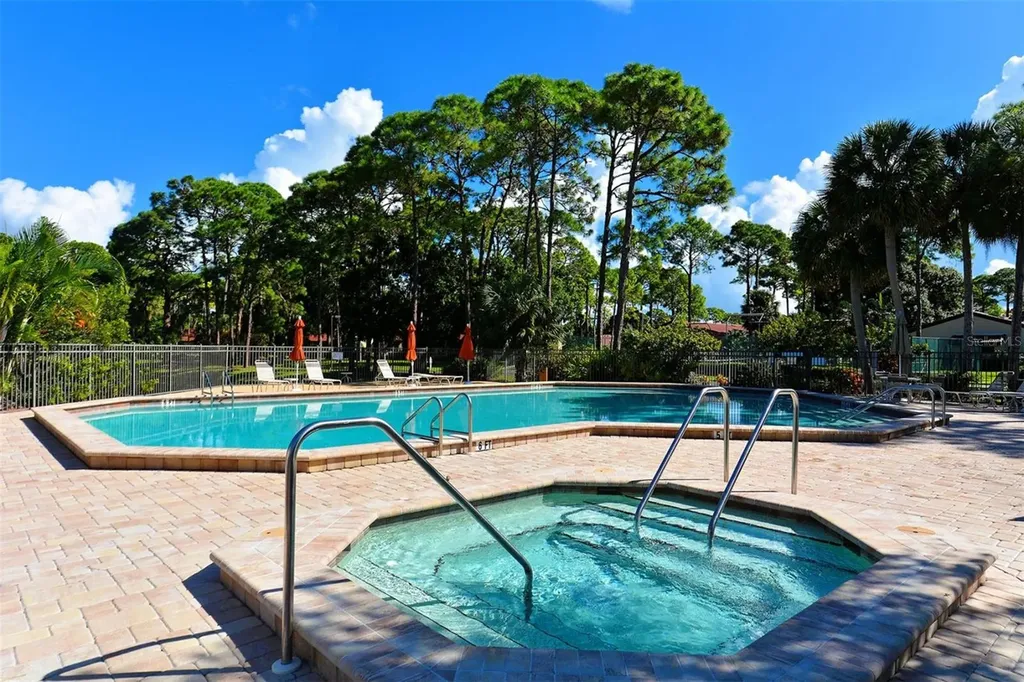 3711 Pinecone Court Sarasota FL 34238