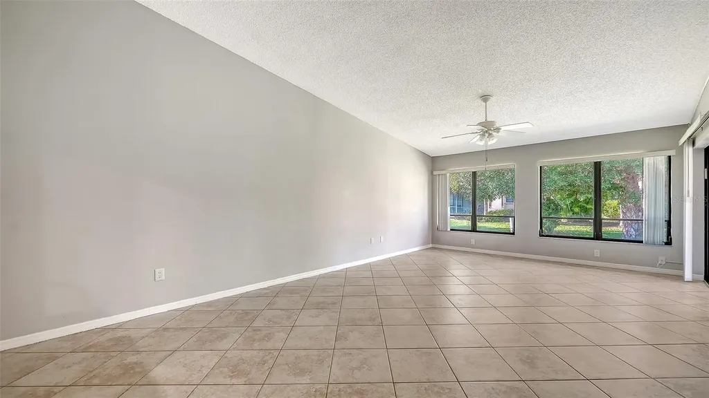 3711 Pinecone Court Sarasota FL 34238