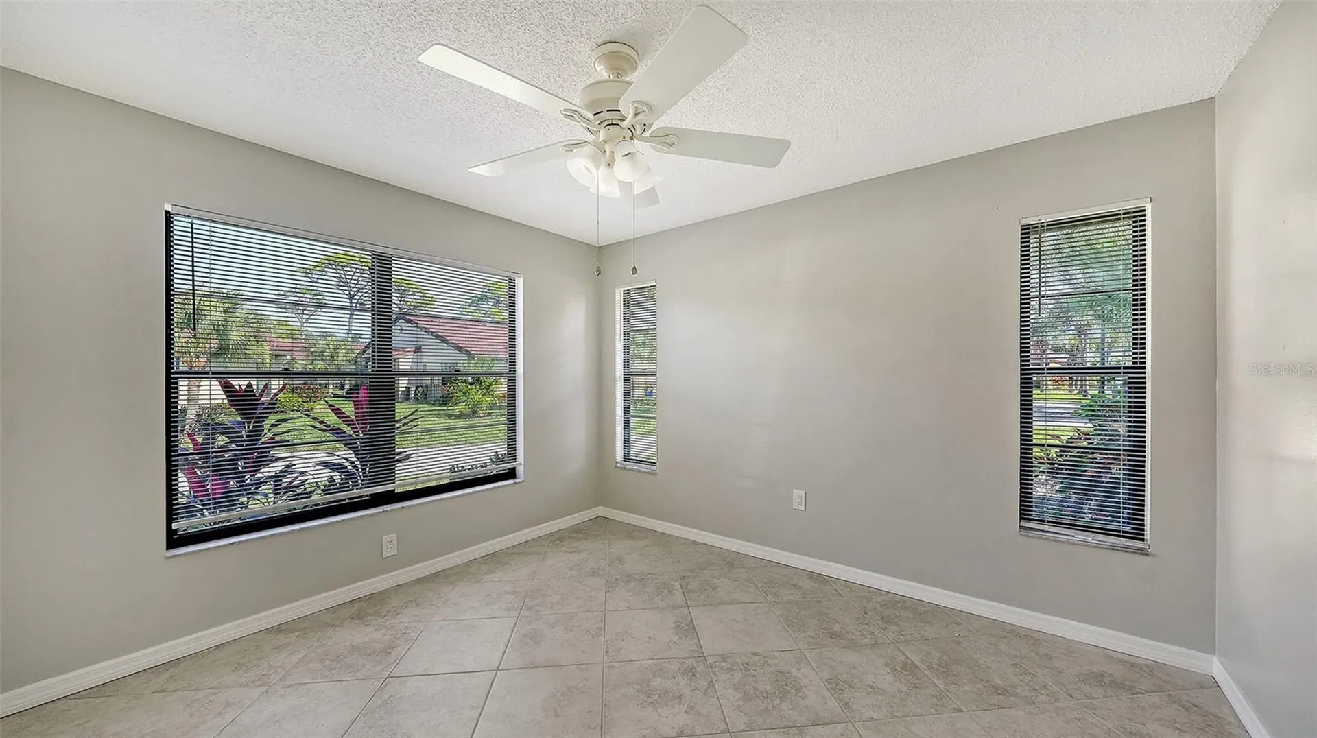 3711 Pinecone Court Sarasota FL 34238
