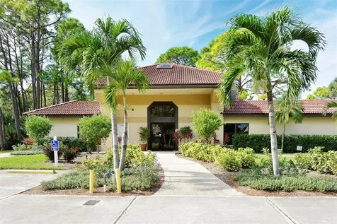 3711 Pinecone Court Sarasota FL 34238