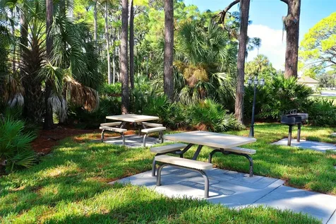 3711 Pinecone Court Sarasota FL 34238