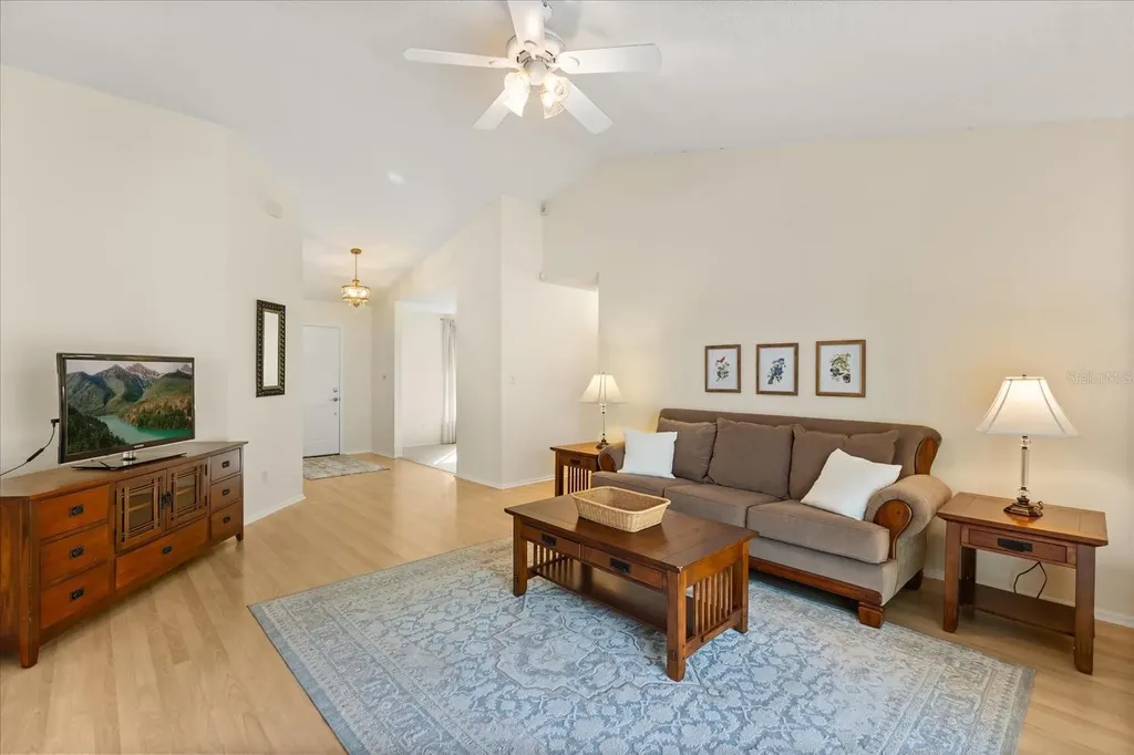 7741 Lake Andrea Circle Mount Dora FL 32757