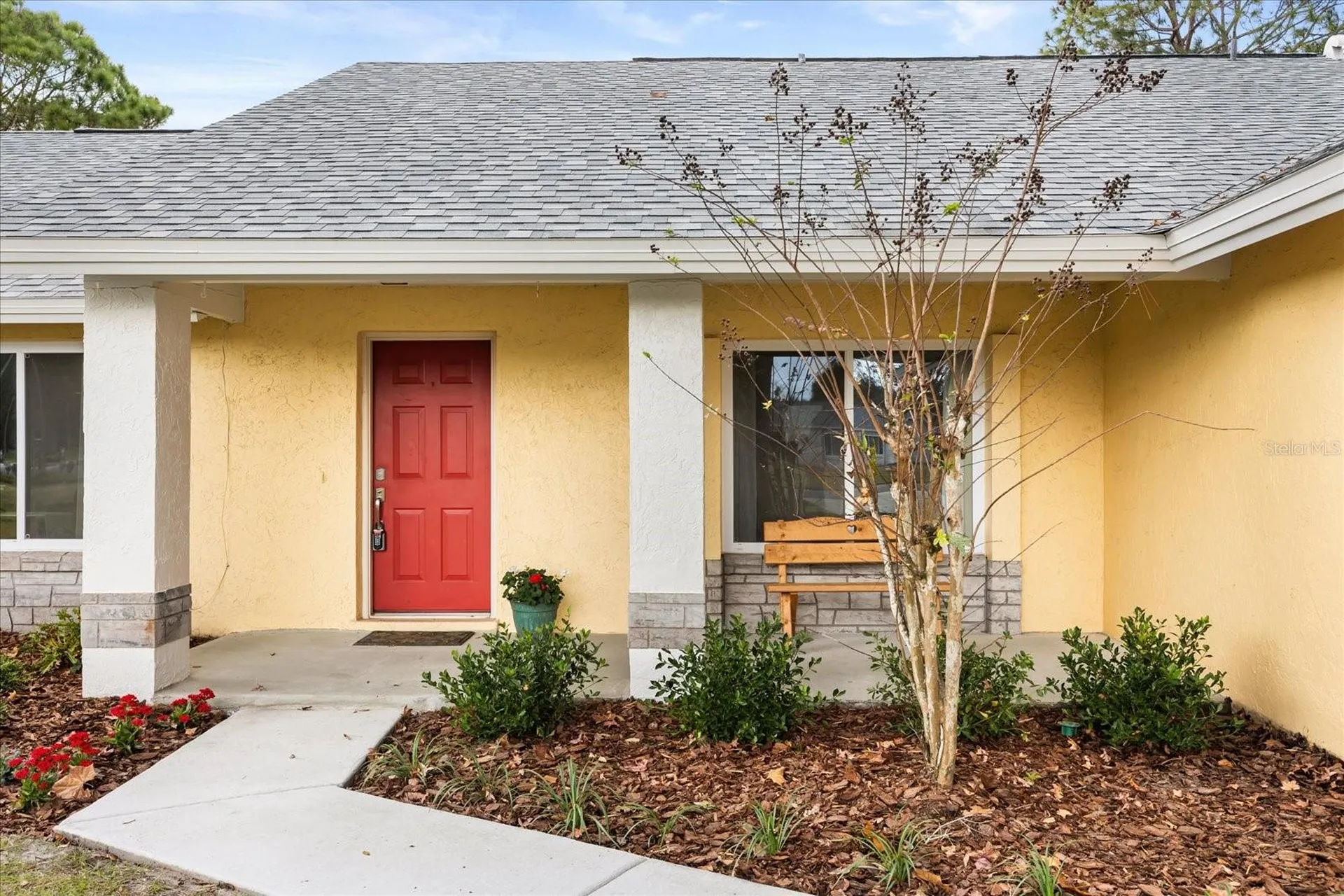 7741 Lake Andrea Circle Mount Dora FL 32757