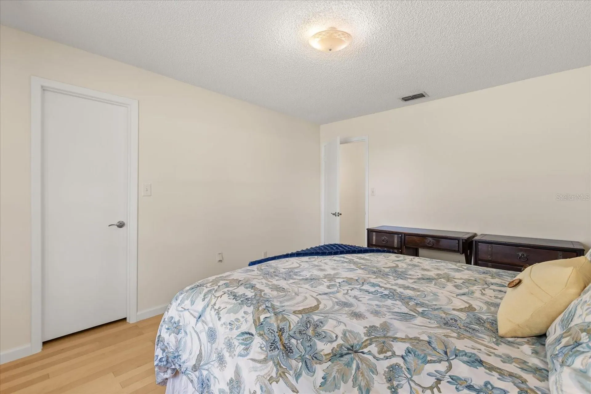 7741 Lake Andrea Circle Mount Dora FL 32757