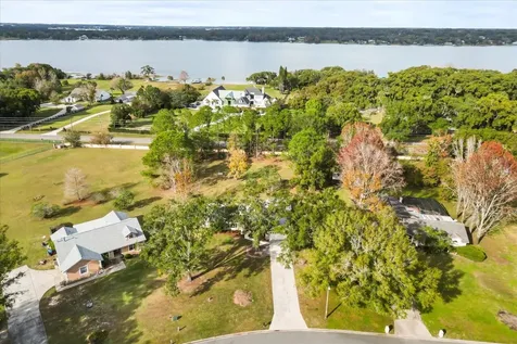 7741 Lake Andrea Circle Mount Dora FL 32757