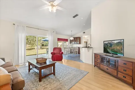 7741 Lake Andrea Circle Mount Dora FL 32757