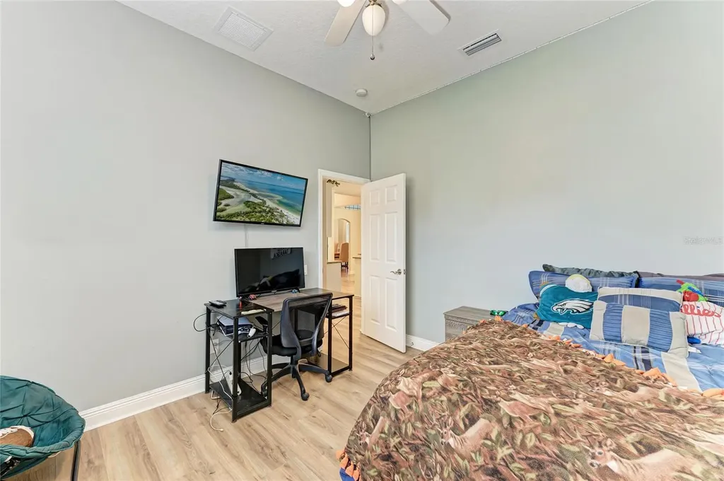 1906 154th Street E Bradenton FL 34212