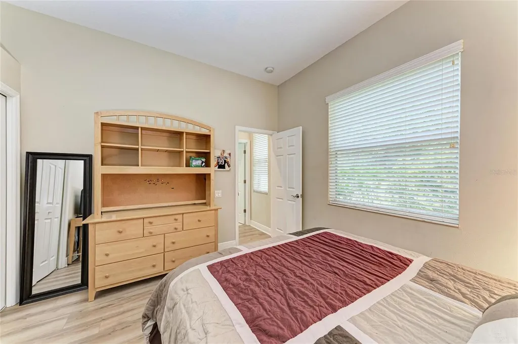 1906 154th Street E Bradenton FL 34212