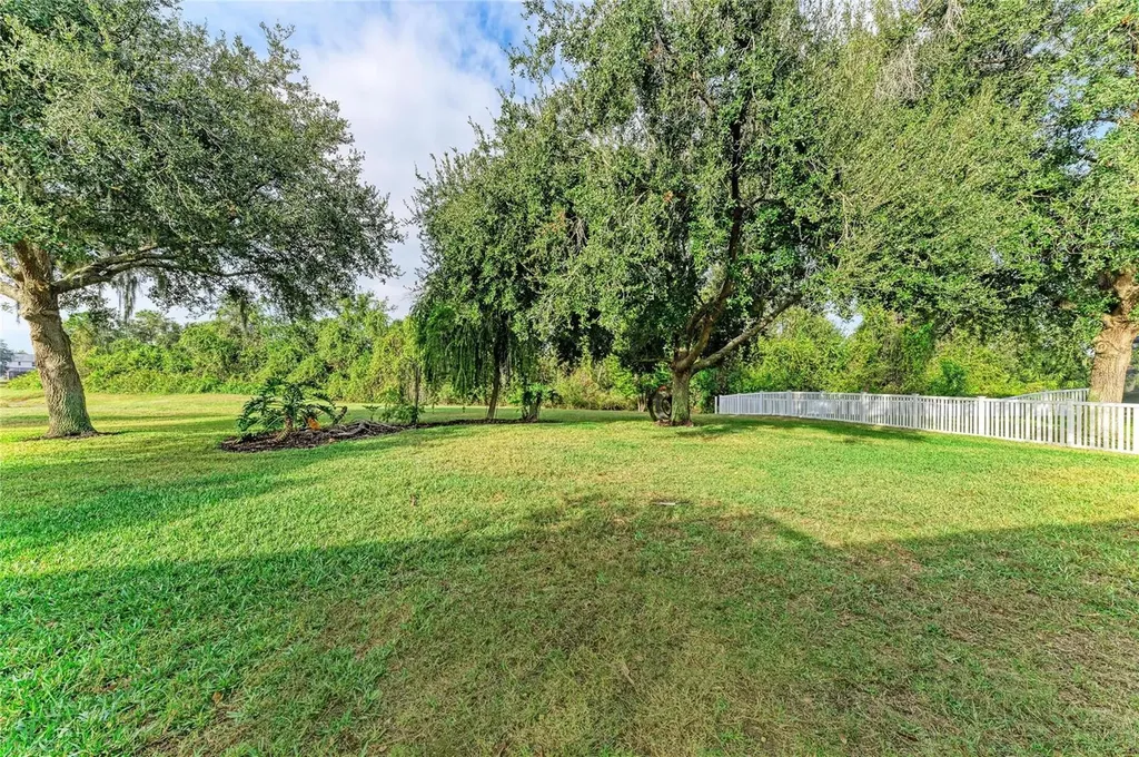 1906 154th Street E Bradenton FL 34212