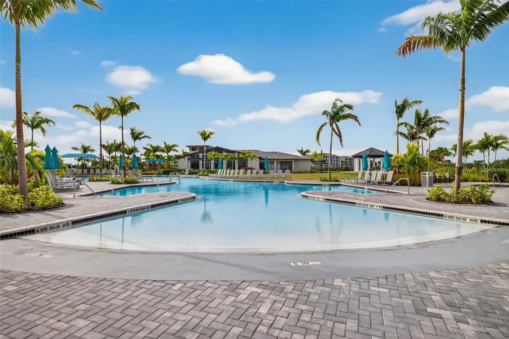 12752 Tulum Loop Venice FL 34293
