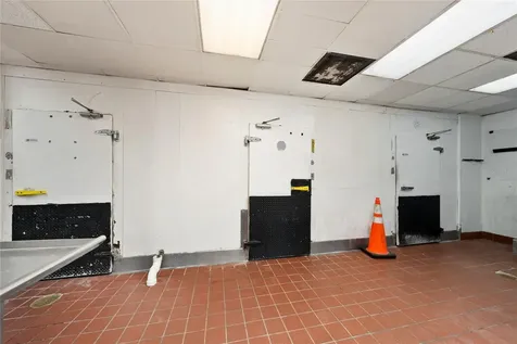 7155 S Orange Blossom Trail Orlando FL 32809