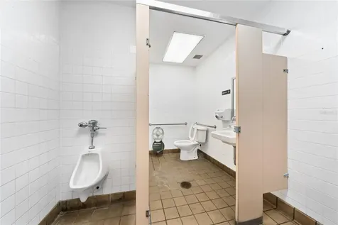 7155 S Orange Blossom Trail Orlando FL 32809