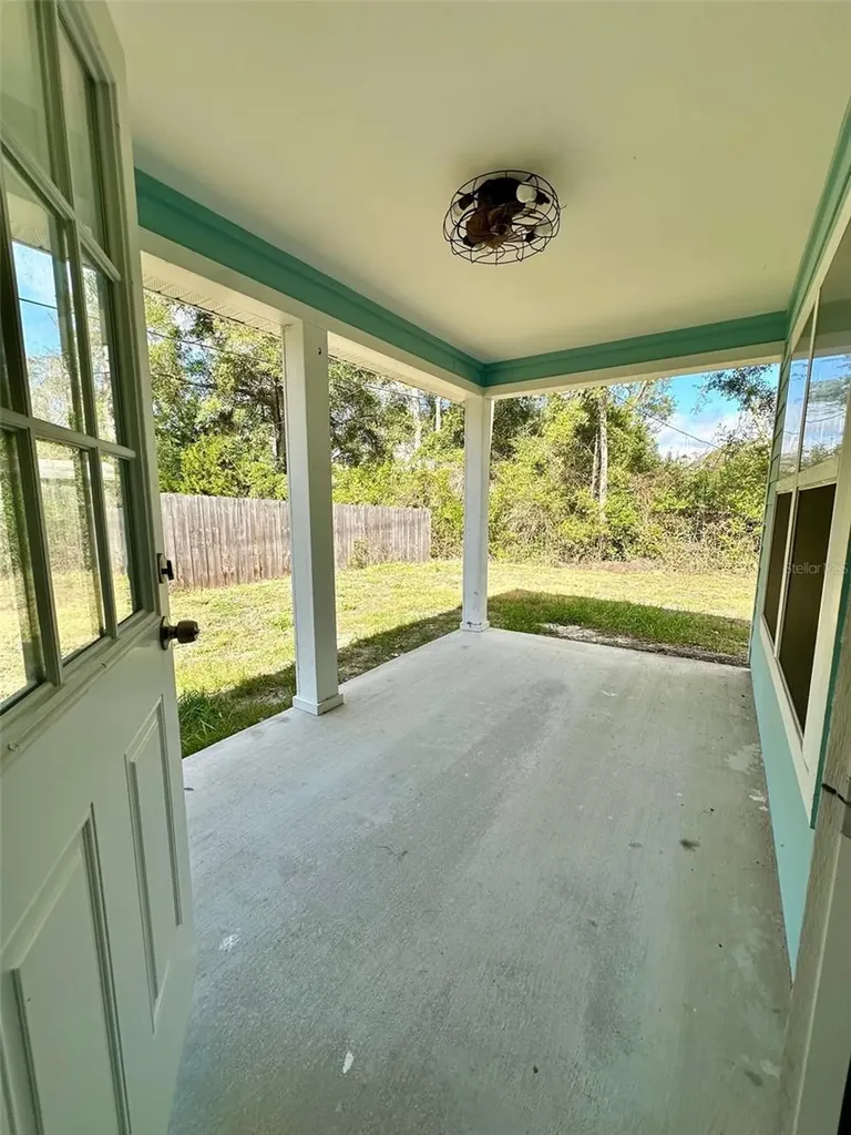 17086 NW 242nd Street High Springs FL 32643