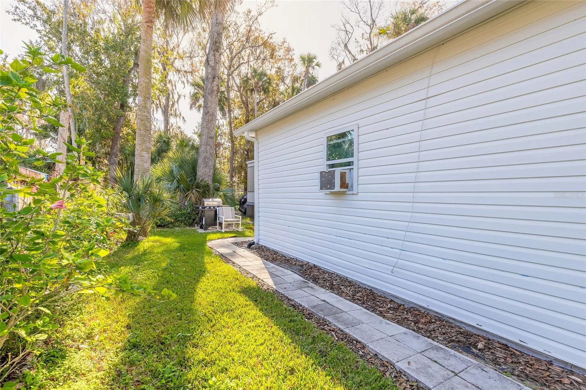 1051 Green Acres Circle N South Daytona FL 32119