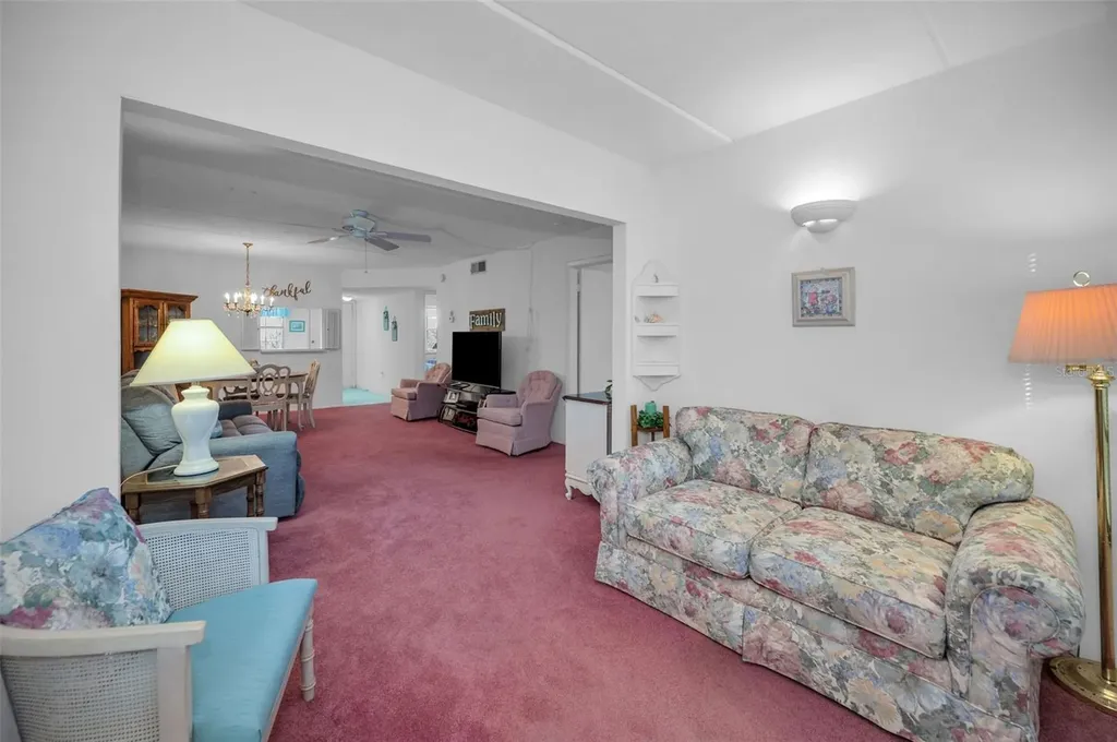 841 Patricia Avenue Dunedin FL 34698