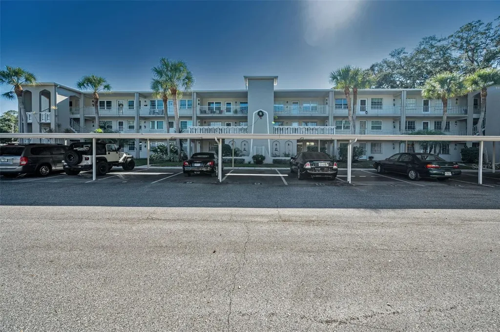 841 Patricia Avenue Dunedin FL 34698