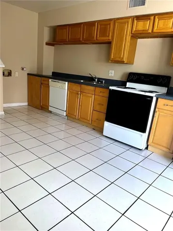 7323 Jackson Springs Road Tampa FL 33634