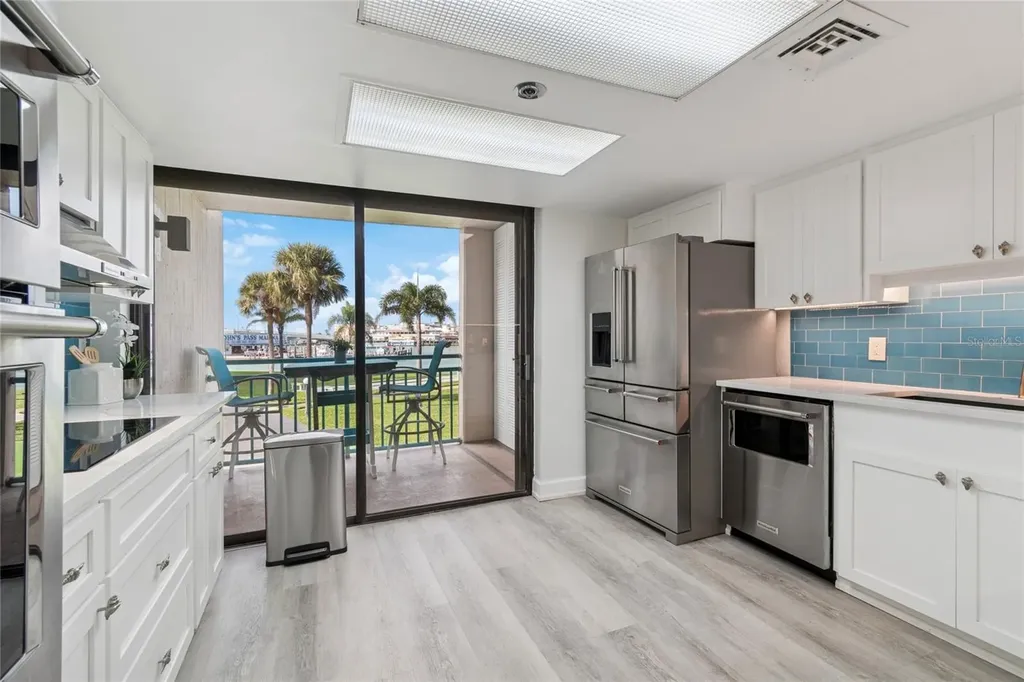 1 Key Capri Treasure Island FL 33706