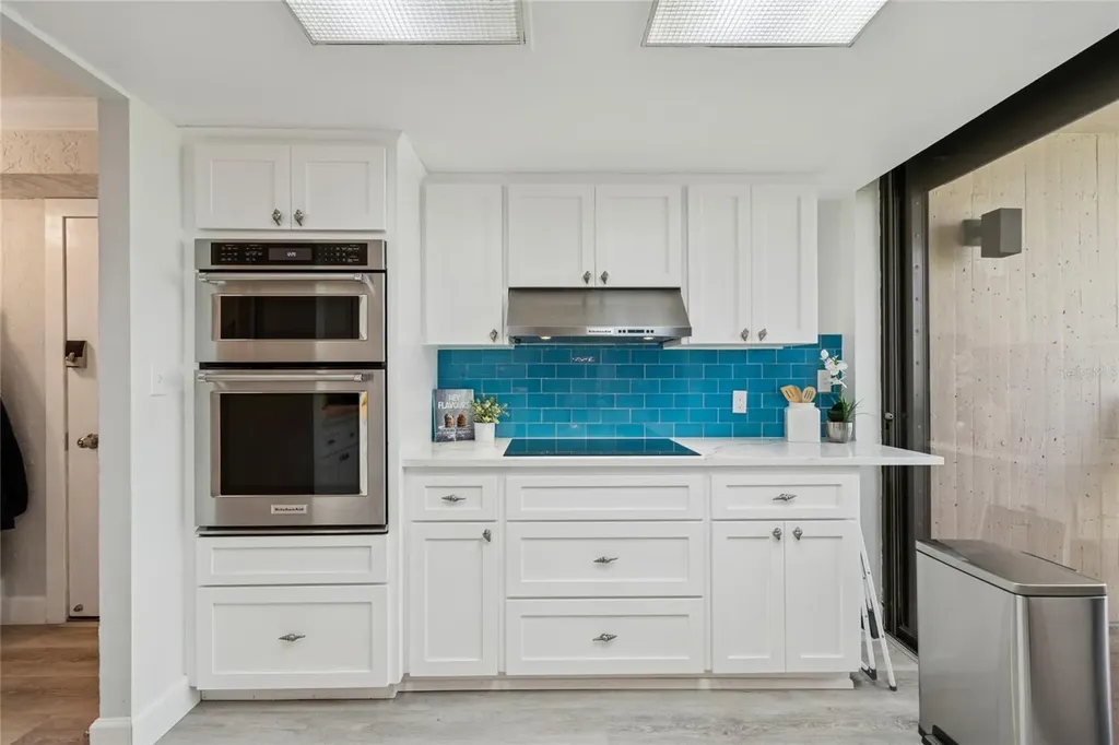 1 Key Capri Treasure Island FL 33706
