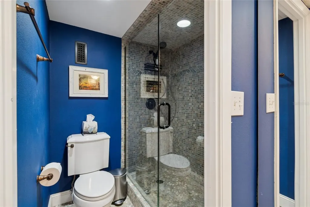 1 Key Capri Treasure Island FL 33706