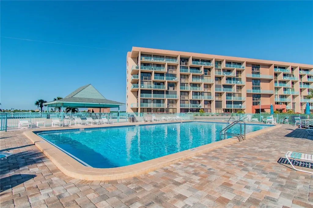 1 Key Capri Treasure Island FL 33706