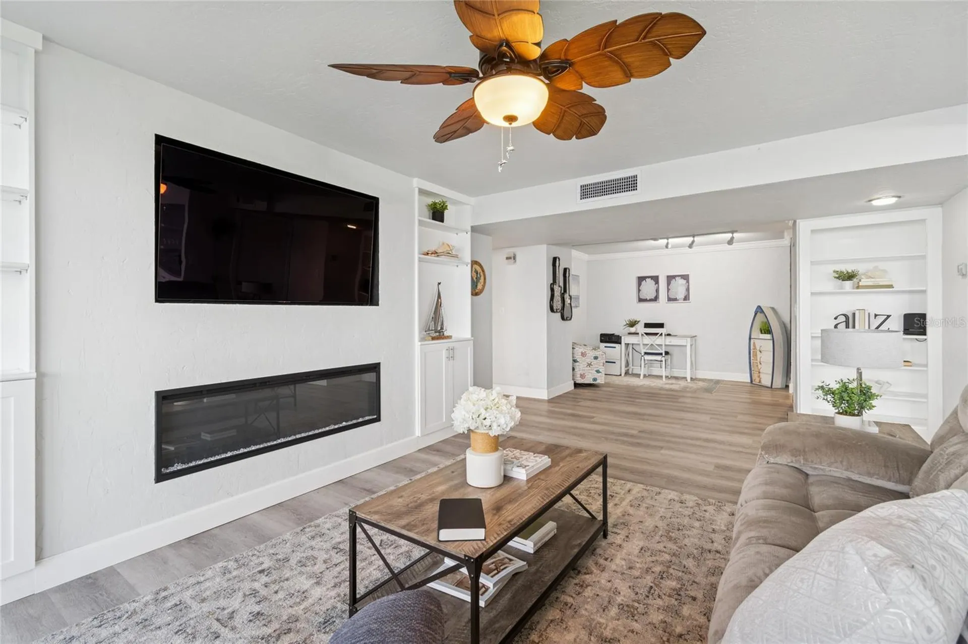 1 Key Capri Treasure Island FL 33706