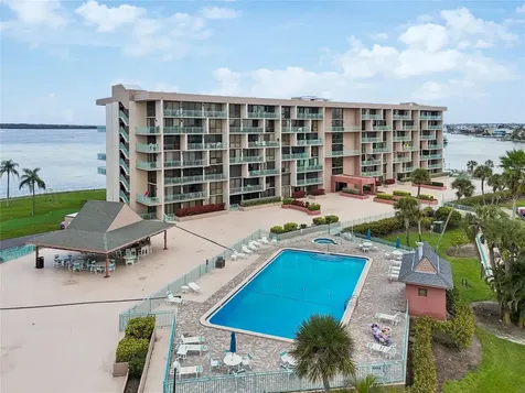 1 Key Capri Treasure Island FL 33706