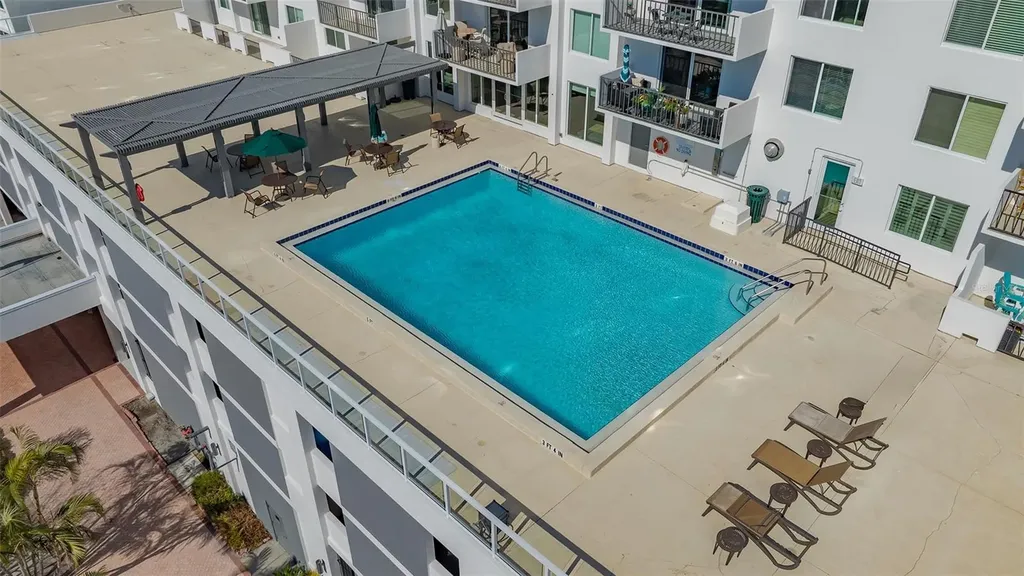 101 S Gulfstream Avenue Sarasota FL 34236