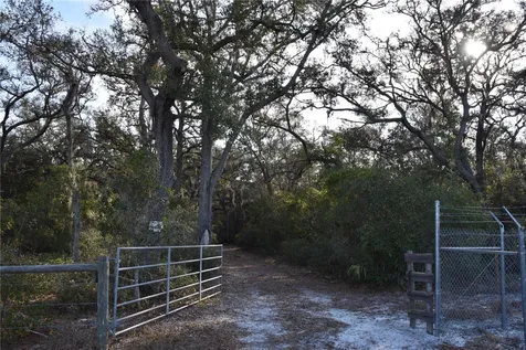 81 Clouds Avenue Interlachen FL 32148