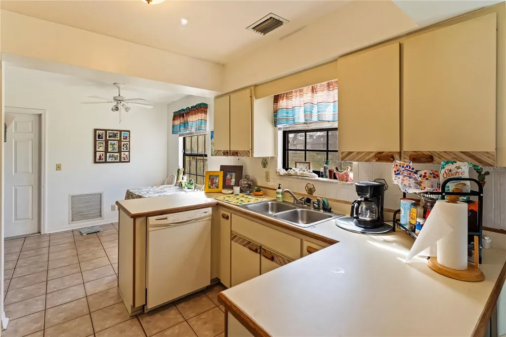 3276 NW 44th Court Ocala FL 34482