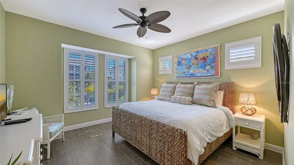 388 Aruba Circle Bradenton FL 34209