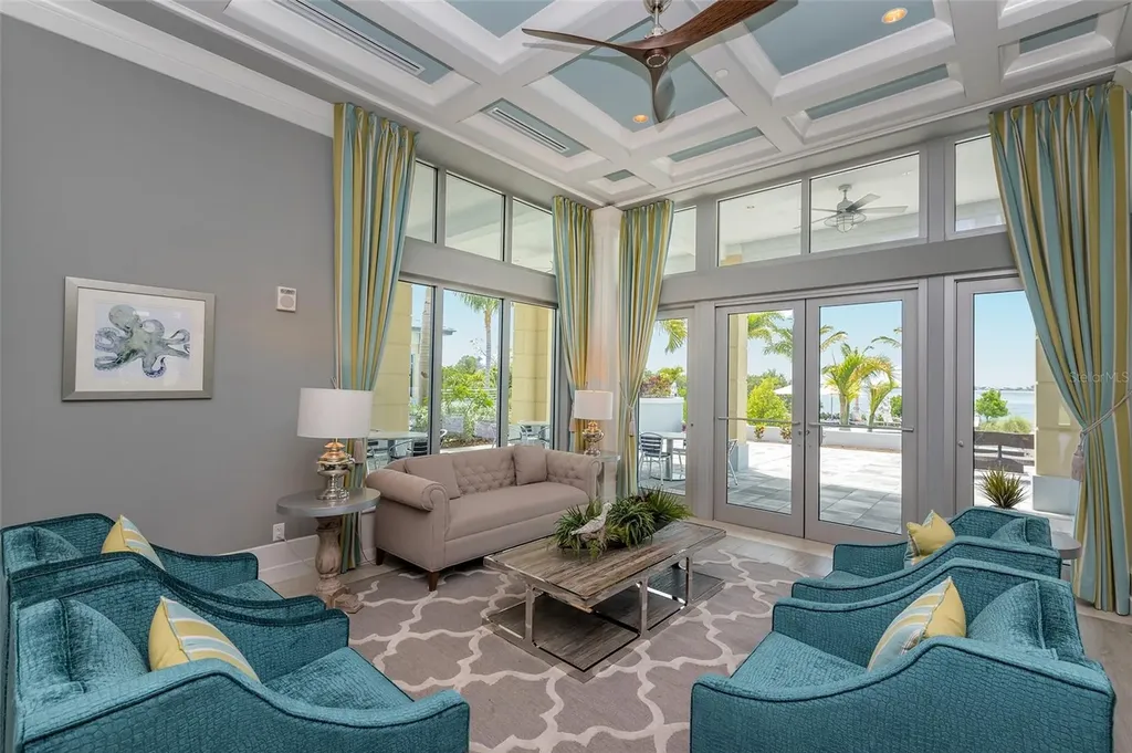 388 Aruba Circle Bradenton FL 34209