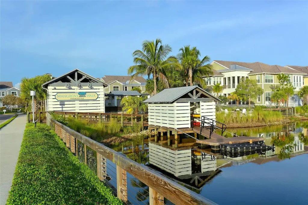 388 Aruba Circle Bradenton FL 34209