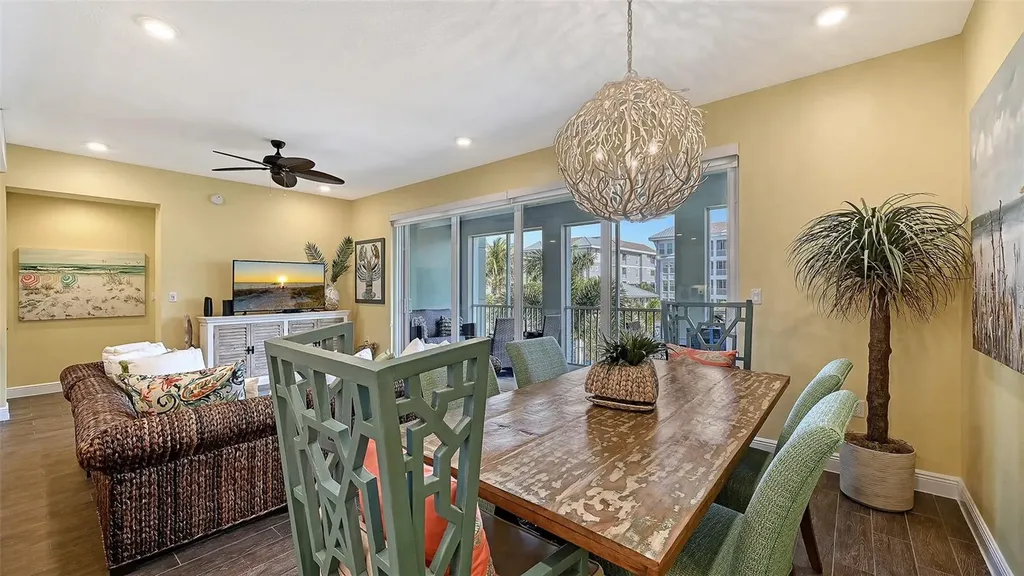 388 Aruba Circle Bradenton FL 34209