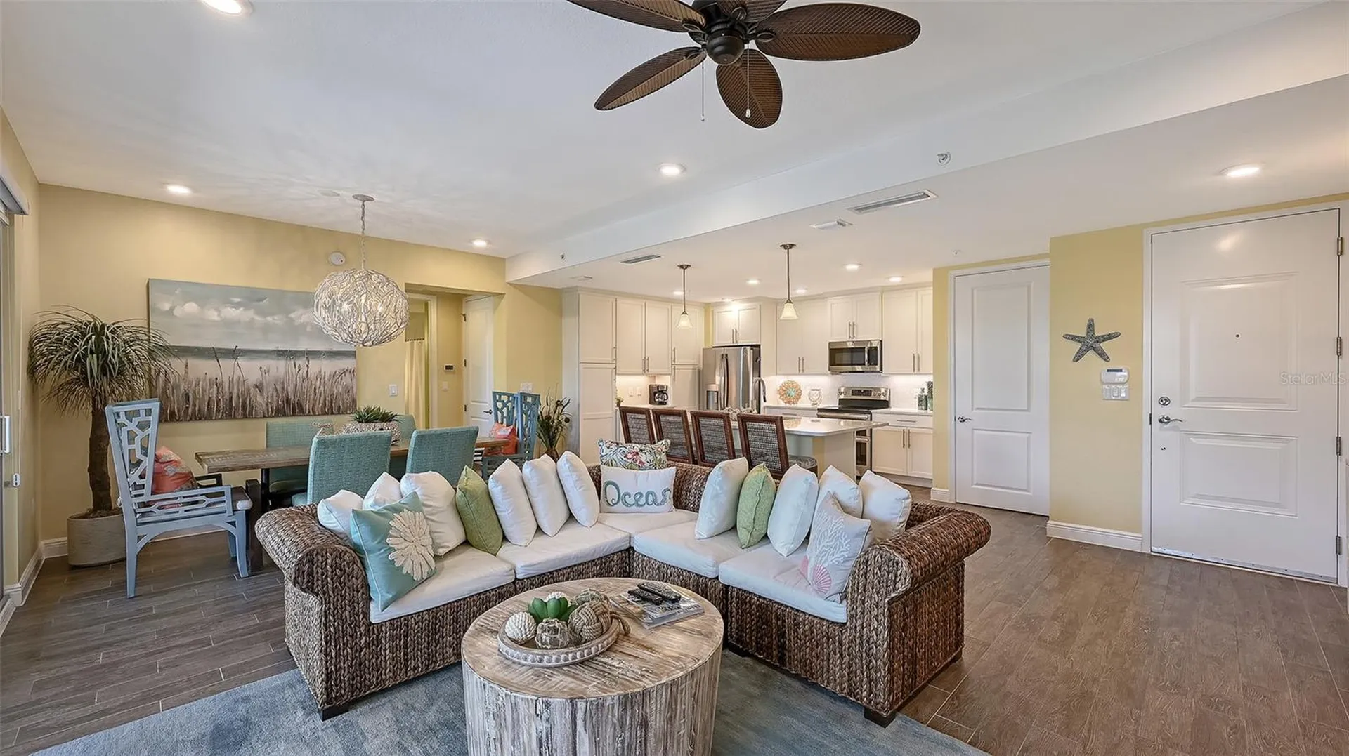 388 Aruba Circle Bradenton FL 34209