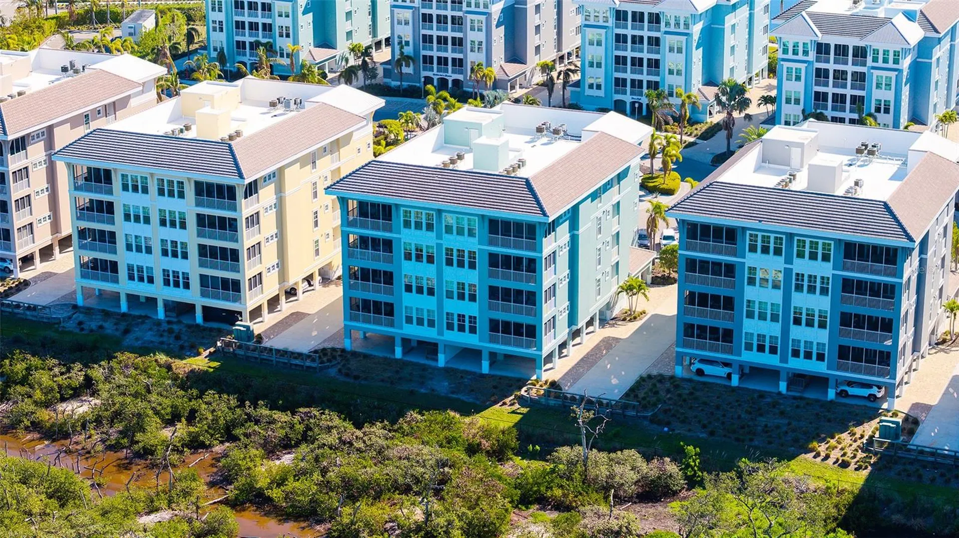 388 Aruba Circle Bradenton FL 34209