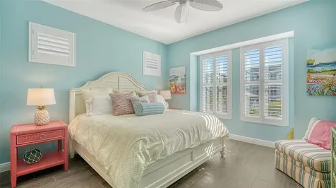 388 Aruba Circle Bradenton FL 34209