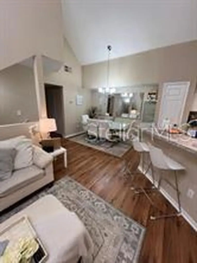 6328 Raleigh Street Orlando FL 32835