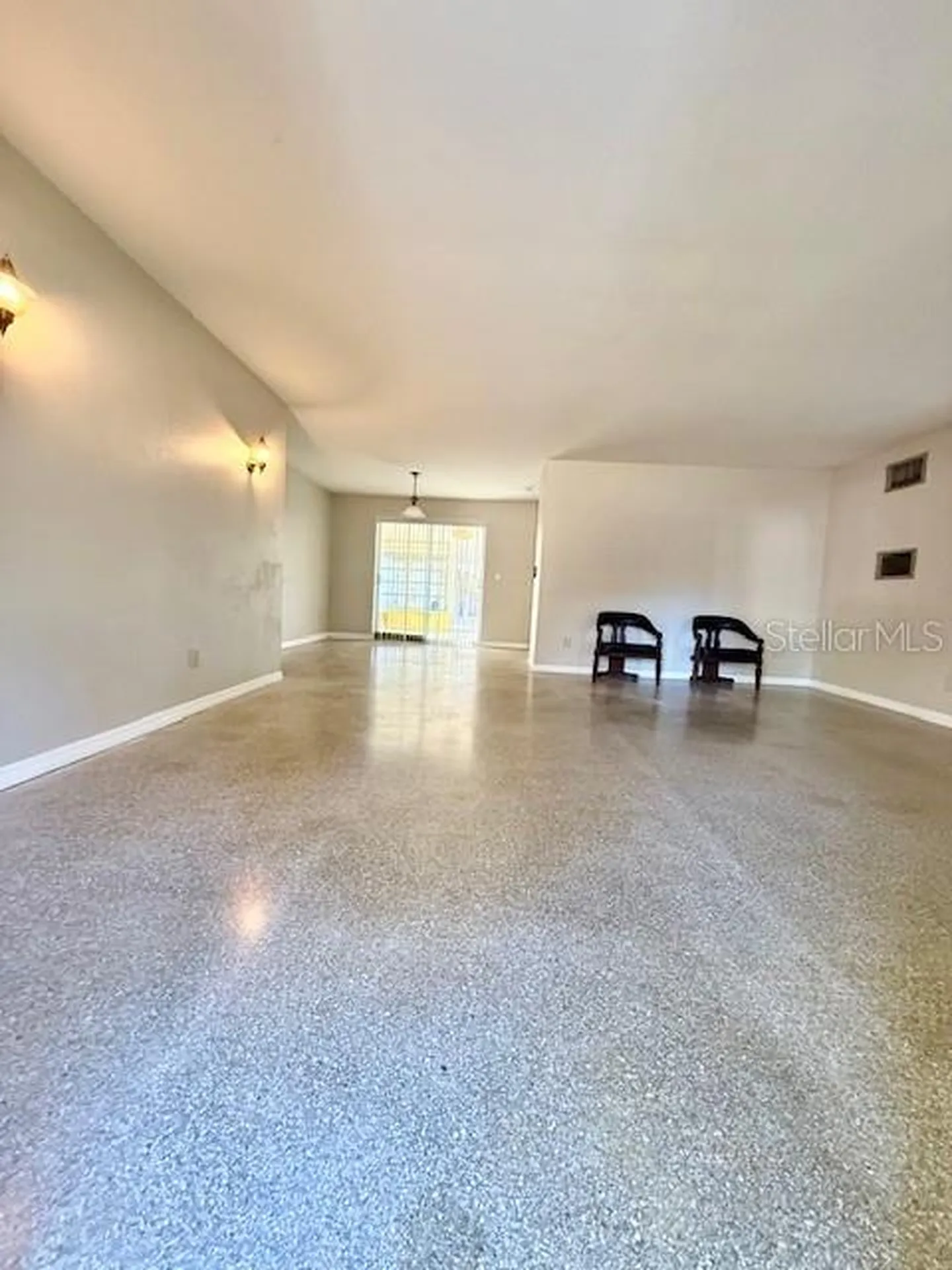 5300 18 Street Zephyrhills FL 33542