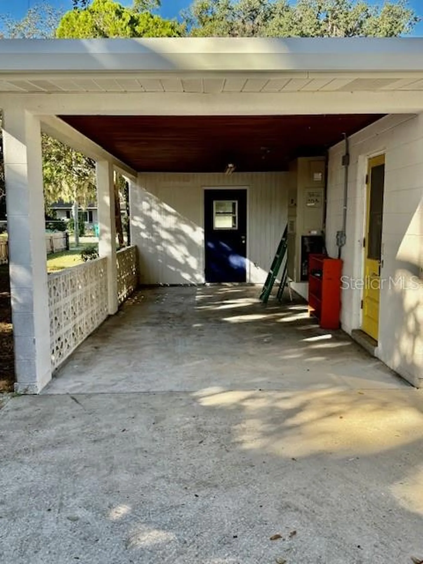 5300 18 Street Zephyrhills FL 33542
