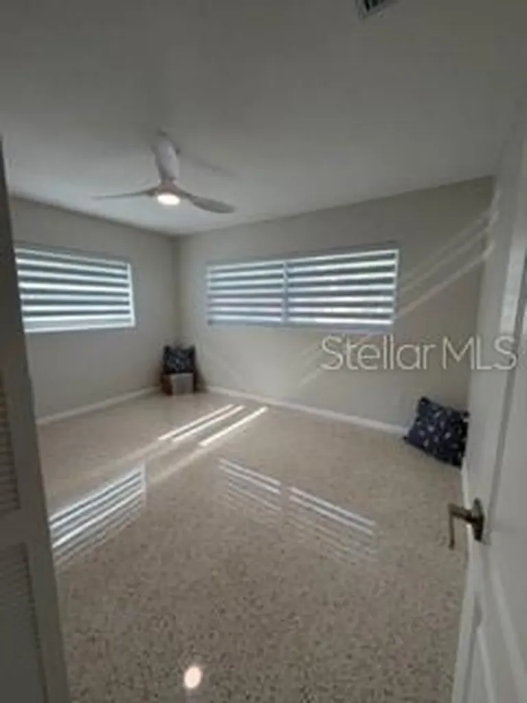 87 Oakwood Drive Dunedin FL 34698