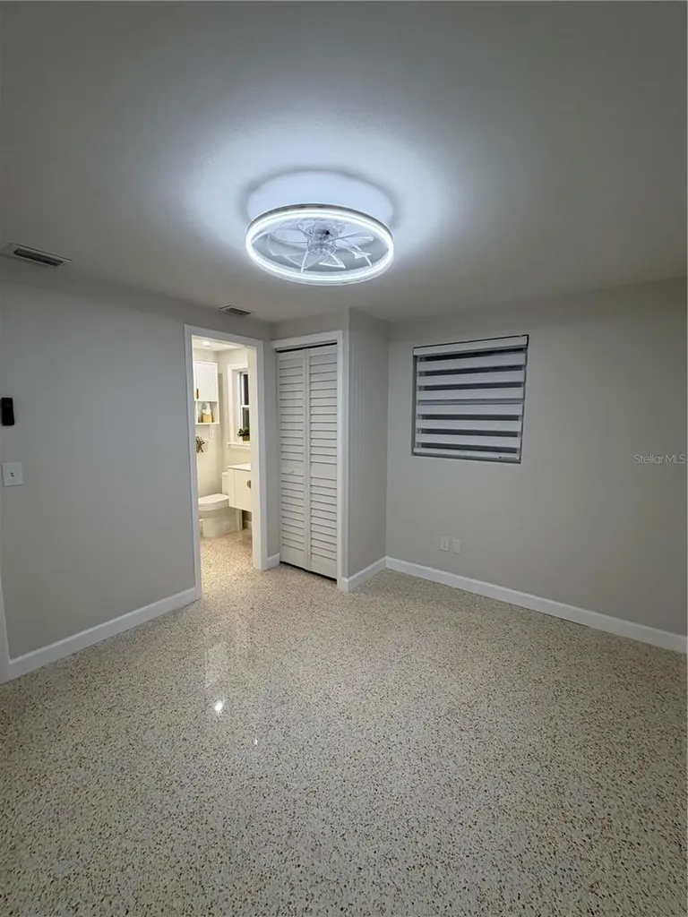 87 Oakwood Drive Dunedin FL 34698