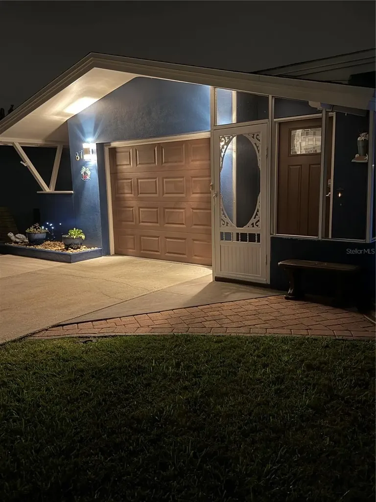 87 Oakwood Drive Dunedin FL 34698