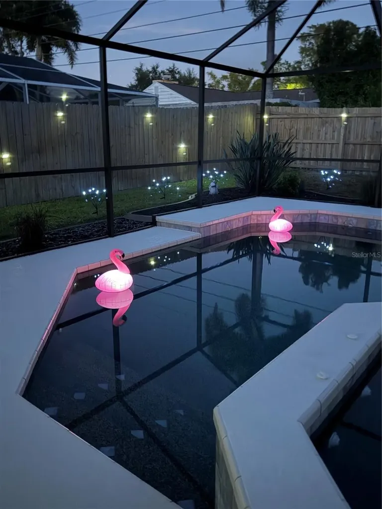 87 Oakwood Drive Dunedin FL 34698