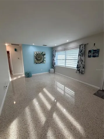 87 Oakwood Drive Dunedin FL 34698