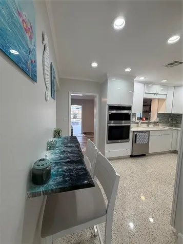 87 Oakwood Drive Dunedin FL 34698
